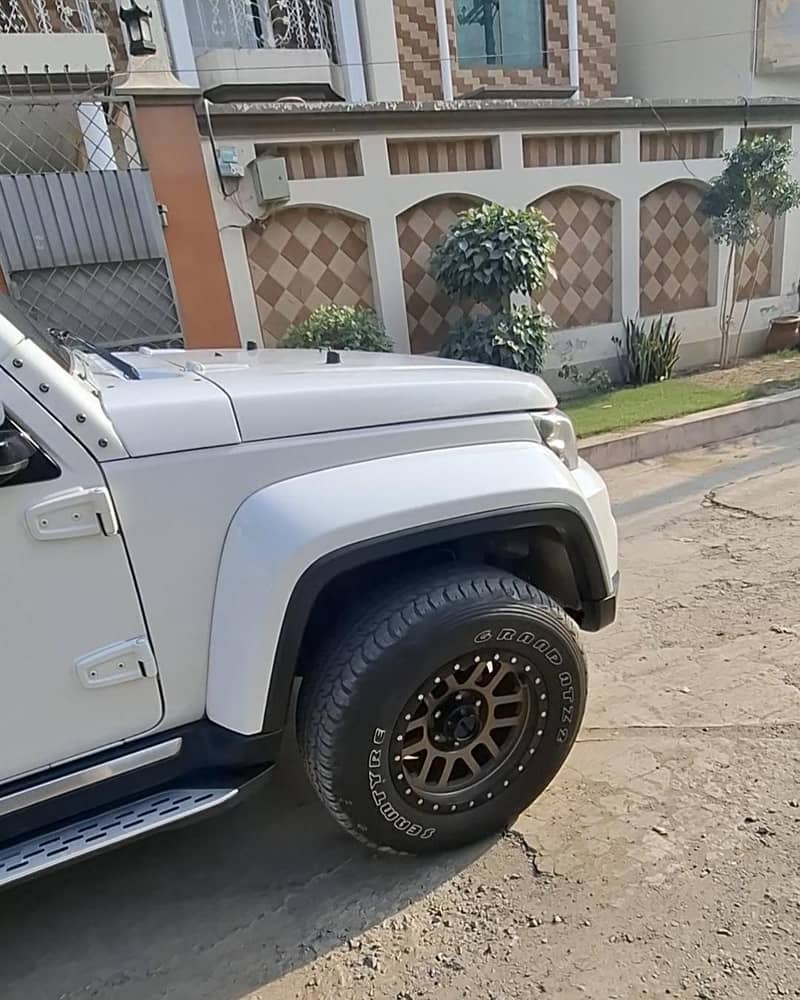 BAIC BJ40 1