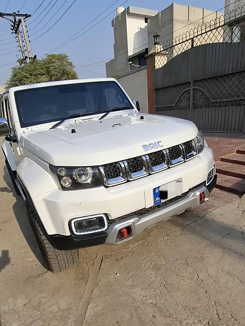 BAIC BJ40 2