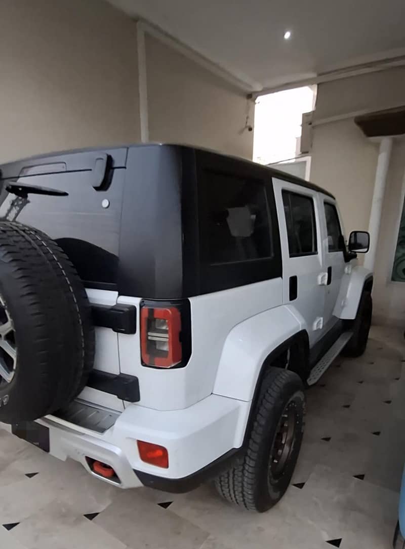 BAIC BJ40 5