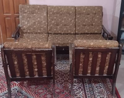 Sofa set 5 Seater oak wooden good condition 03453183716