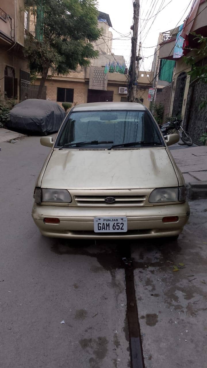 Kia 2001 automatic 1