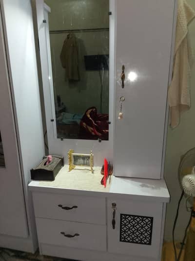 4 piece furniture set