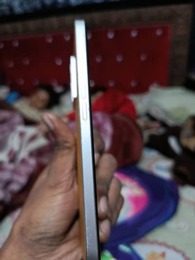 panel Thora SA crack hai  03094818566