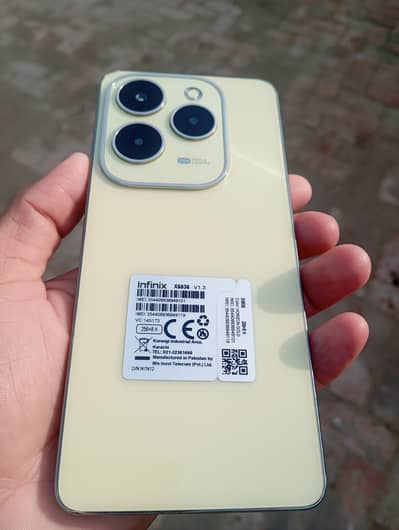 Infinix Hot 40  (8/256)