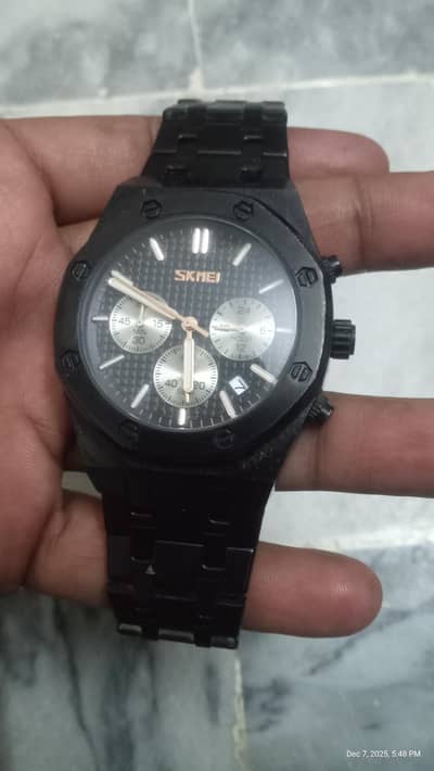 skemi watch coronograph