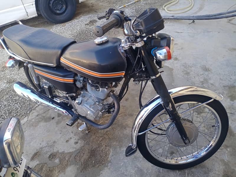 unique Honda 125 2014 4