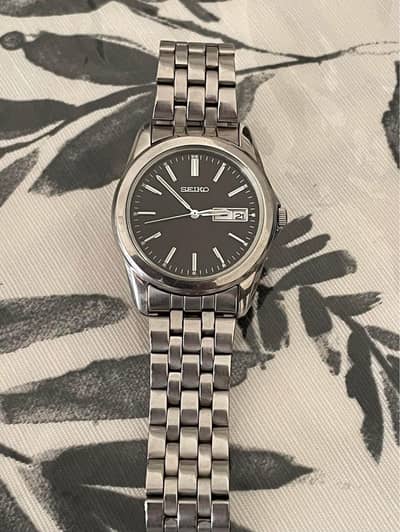 Seiko 7N43 in good condition