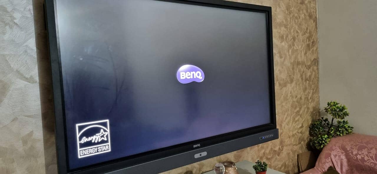 BenQ RP654K Interactive Flat touchscreen Panel 6