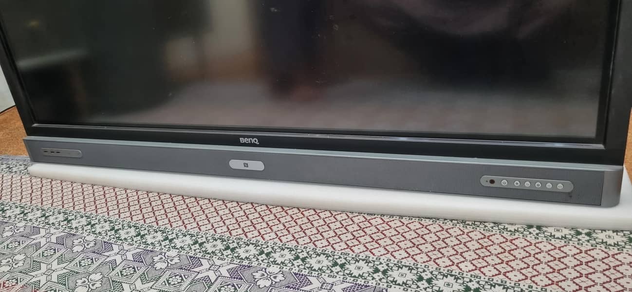 BenQ RP654K Interactive Flat touchscreen Panel 11