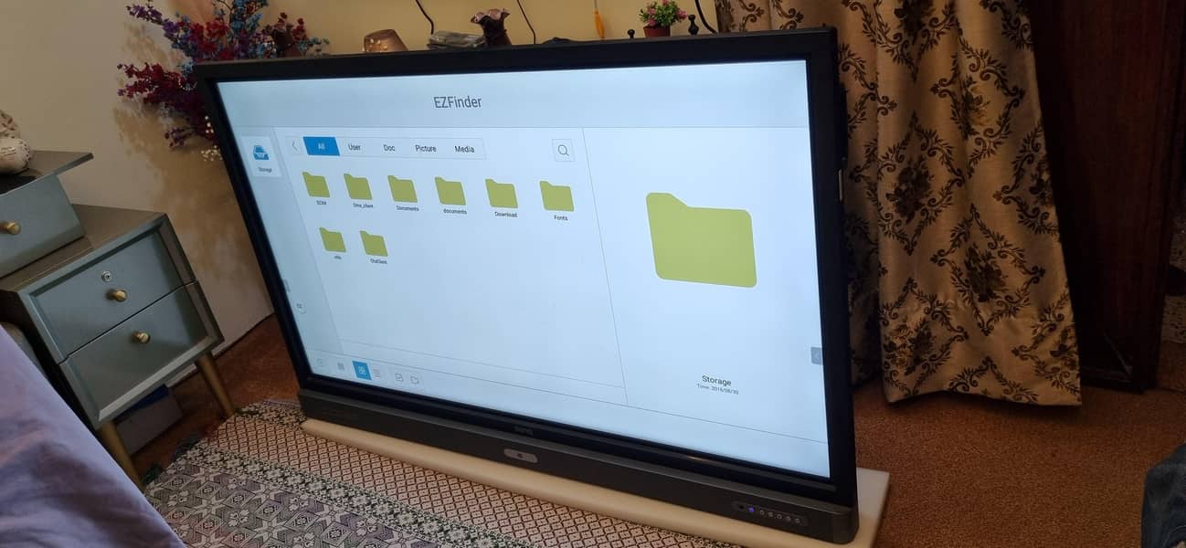 BenQ RP654K Interactive Flat touchscreen Panel 19