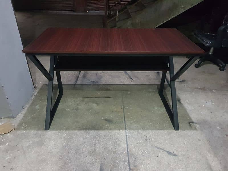 Study Table/Manager Table/Workstation/Meeting table/Reception/Chairs 4