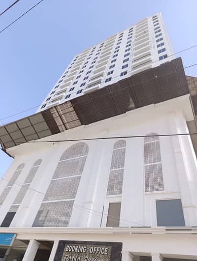 Flat For Sale At University Road With Roof