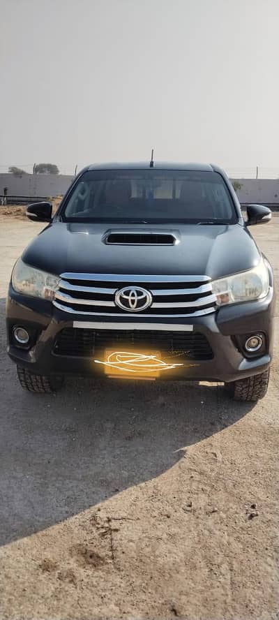 Revo 2017 Manual Black color