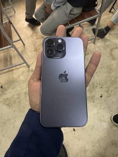 iPhone 14 Pro Max jv