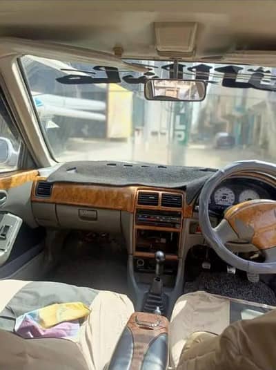 Suzuki cultus 2001 all just by and drive