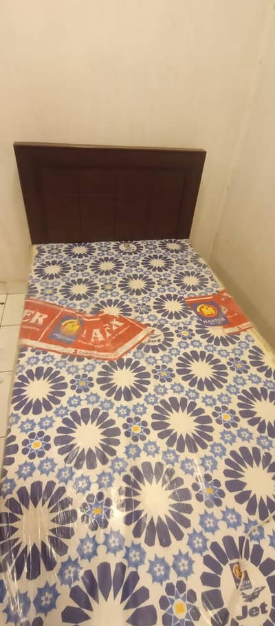 single Bed + mattress