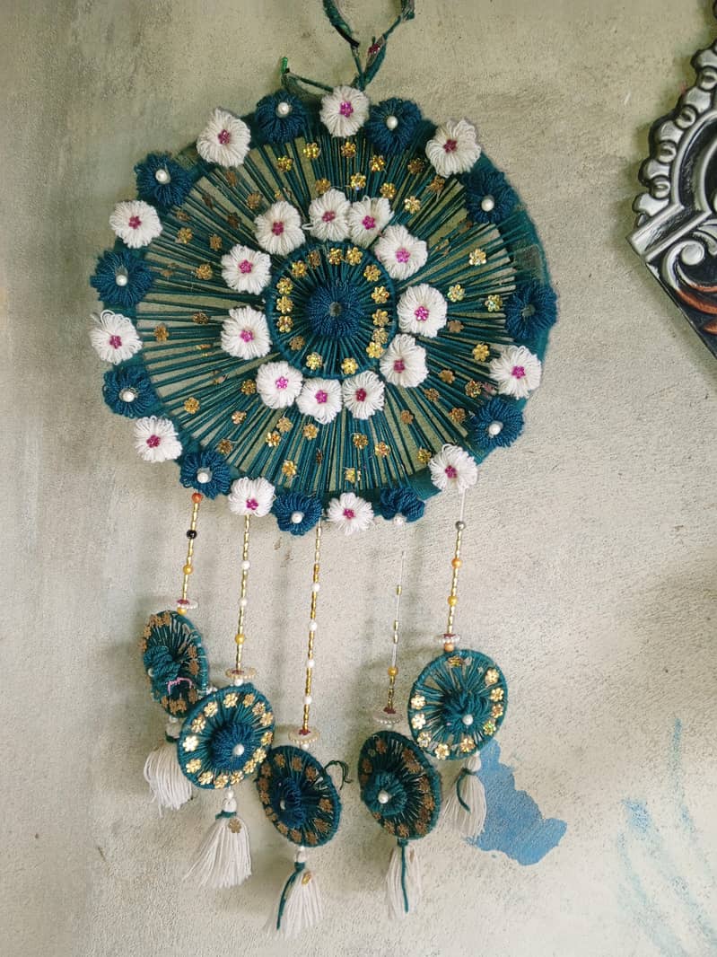 ہاتھ سے بنی خوبصورت وال ہینگنگ / ڈور ڈیکور – یونیک ڈیزائن 1