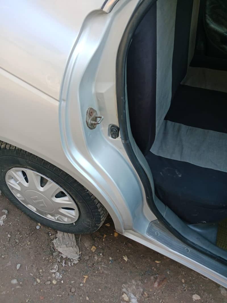 سوزوکی بلینو نہایت ہی صاف ستھری گاڑی فیملی یوز 11