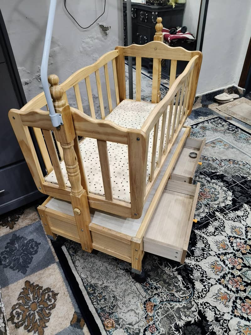 Baby cot 1