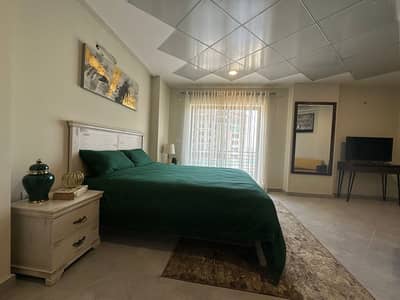 780 Sq Fts Dascon Towers 1-Bed Apartment Near To Grand Mosque For Sale In BahriaTownKarachi