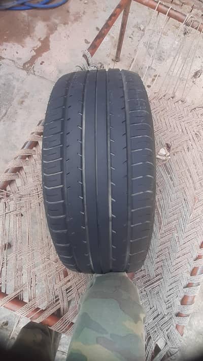 10 by 10 geniun condition tyres of YOKOHAMA just Mini. used 40k KM use