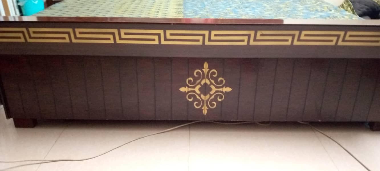 bed and side table 2