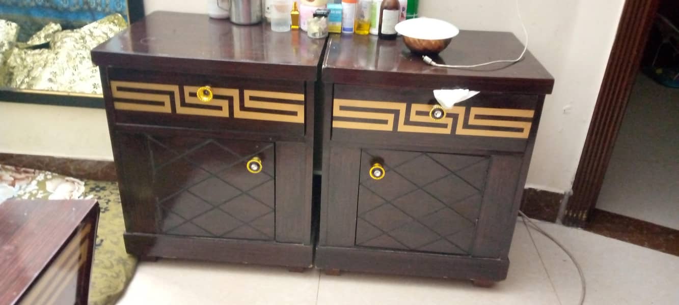 bed and side table 3