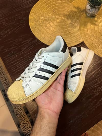Preloved Adidas Super Star US 7.5