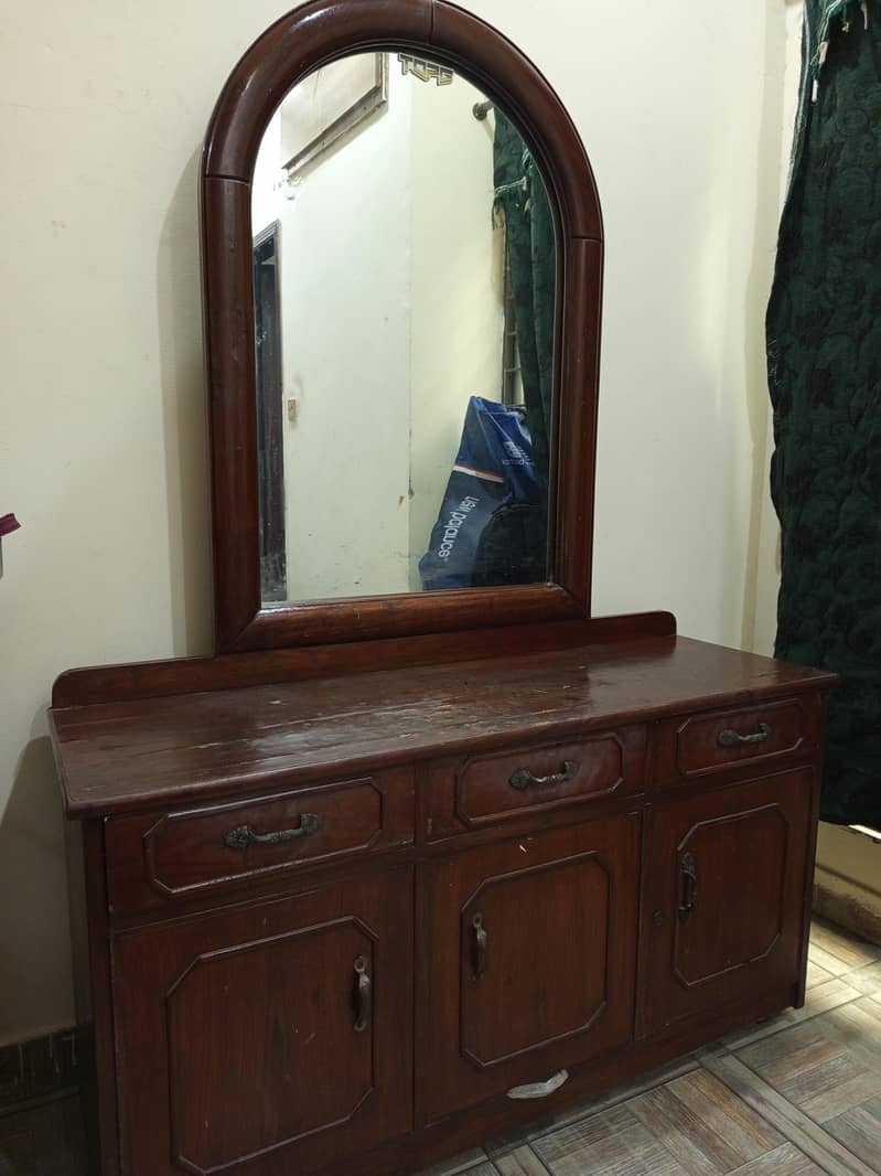 Dressing Table 1