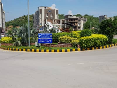 2 Bed 2 Bath Excellent Flat for sale in Rafi Commercial Phase 8 Bahria