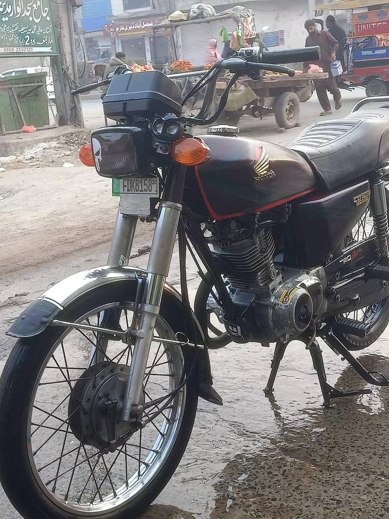 Honda cg125 6