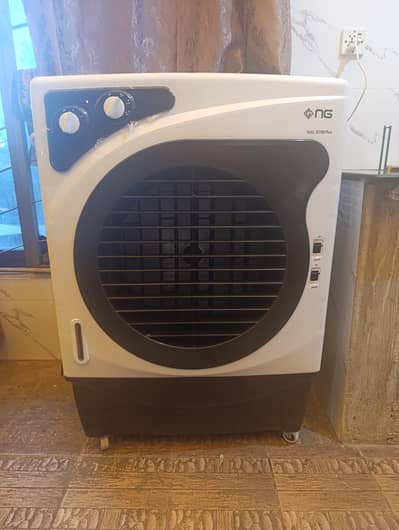 almost new air cooler in good quality