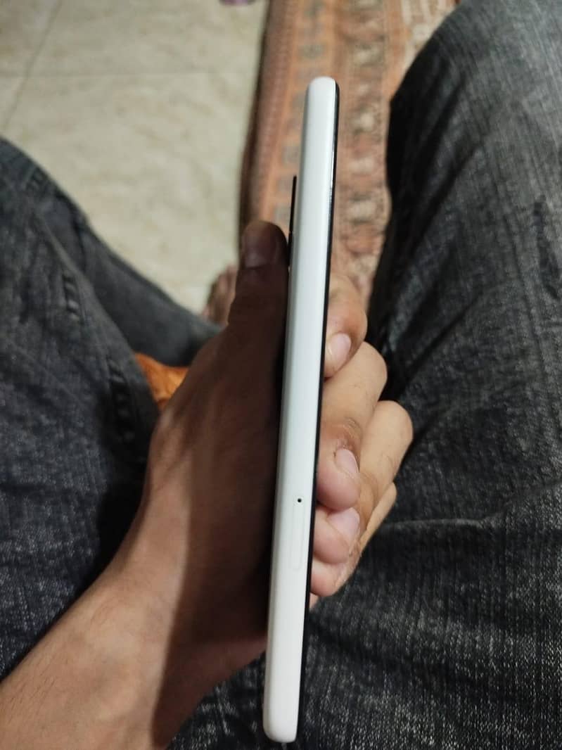 PIXEL 4A(5G) 3