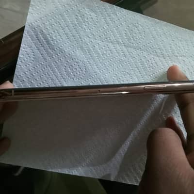 Iphone 11 pro max PTA Approved