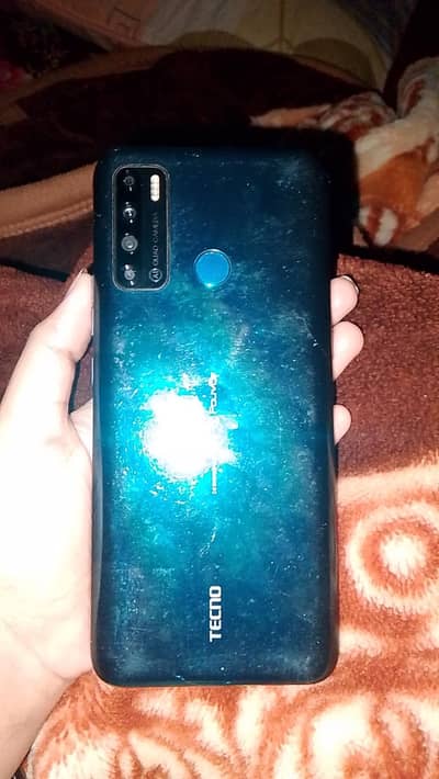 Tecno pouvoir 4 pro 6/128