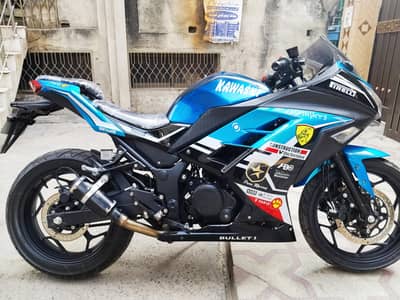 Kawasaki ninja 250cc single cilender lush condition O3O97O59755