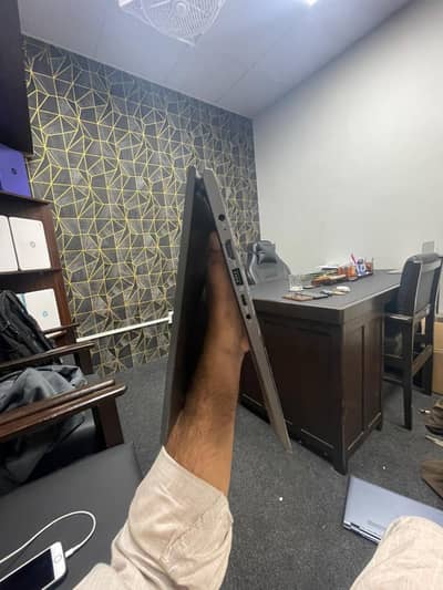 Lenovo Yoga 530 – Core i5 8th Gen | 8GB RAM | 256GB SSD | Touch | FHD