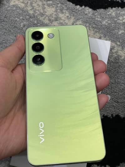 Vivo Y100 (8/256)