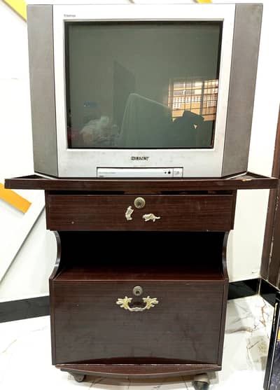 Sony Trinitron (Total Original)  with TV Trolley