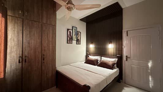 Per day one bedroom available in e-11 Islamabad