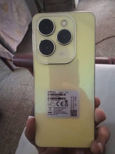 Infinix Hot 40 Pro (8+8/256 GB)