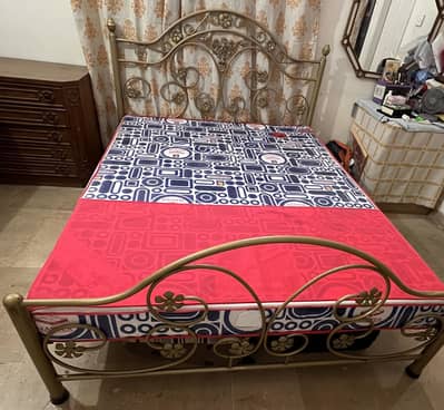Queen (iron) bed for sale