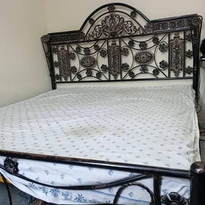 iron bed without mattress