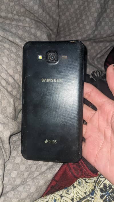 Samsung j7core  2/16