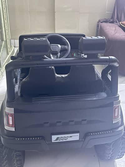 2 cars 4 motor rubber tyre imported