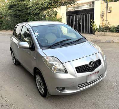 Toyota Vitz 2006 / 2009 auto 1.0 first owner