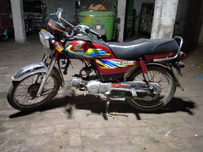 HONDA CD70