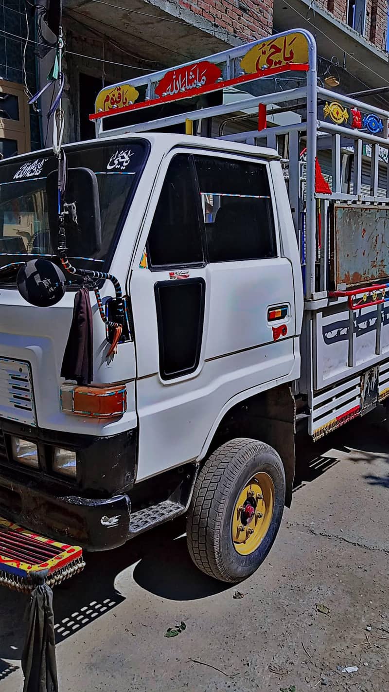 Toyota Dyna 2