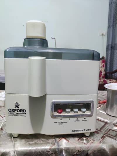 Oxford Juicer machine