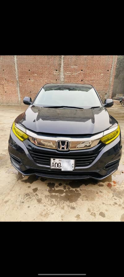 Vezel 2017 / 2021 for sale  Total genuine no paint no accident